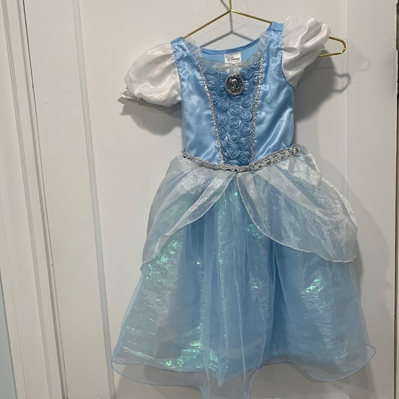 Disney Other - DISNEY Cinderella Dress Costume Size 4